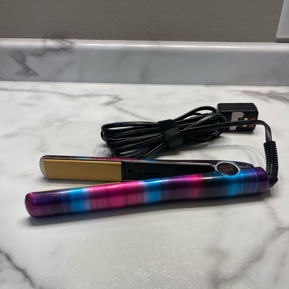 Ultra Chi Straightener